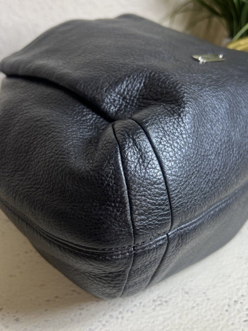 Coach (2013) Avery Black Leather Classic Drawstring Bucket Bag Model F27003 - Picture 7 of 16